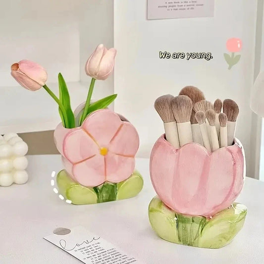 Charming Tulip Desk Organizer